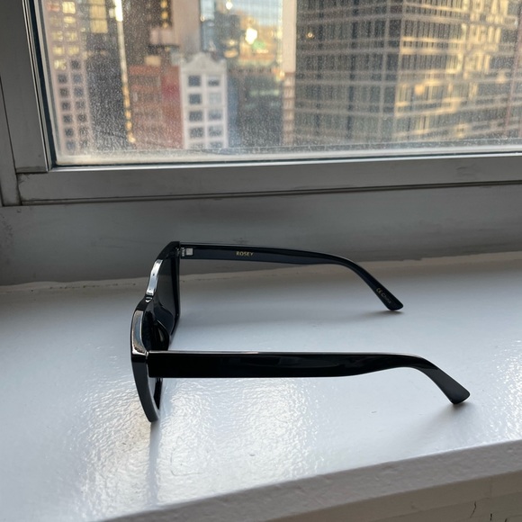 Rosey I-Sea Cat Eye Sunglasses - Picture 2 of 2